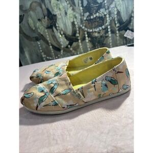 Toms Canvas Flats Tropical Birds Print Women's Shoes Size 8.5